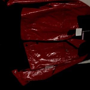 NWT VALENTINES DAY RED PATENT LEATHER W/FAUX FUR